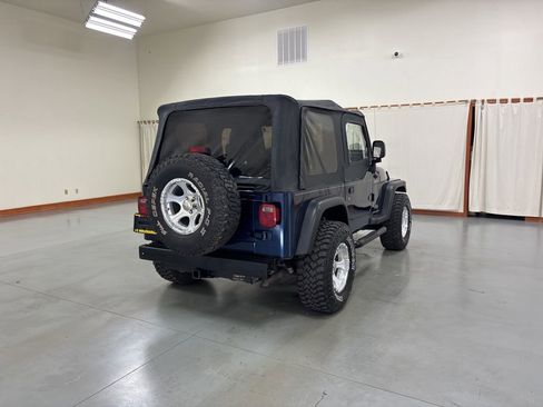 Used 2004 Jeep Wrangler 4WD w/ 30" Tire & Wheel Group image 8