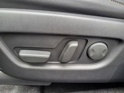 Certified 2025 MAZDA CX-90 3.3 Turbo w/ Select Package image 4