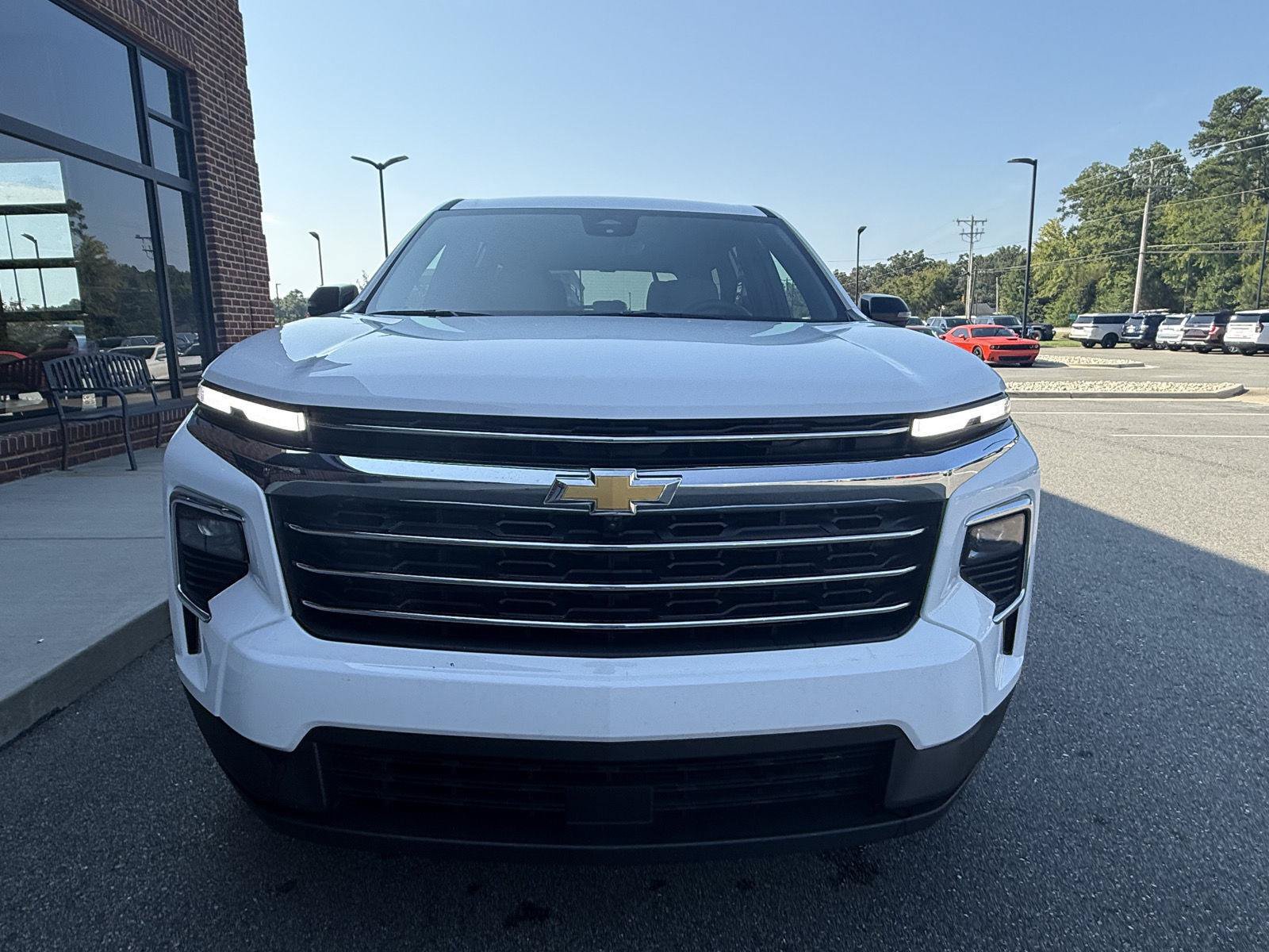 Used 2026 Chevrolet Traverse LT w/ Driver Confidence Package FWD image 30
