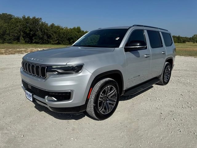 Used 2025 Jeep Wagoneer Series II AWD/4WD image 1