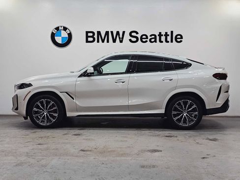 New 2026 BMW X6 xDrive40i w/ Climate Comfort Package image 3