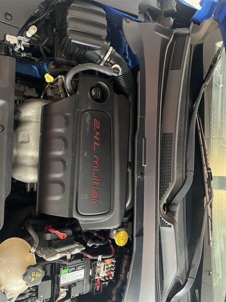 Used 2018 Jeep Compass Latitude w/ Popular Equipment Group AWD/4WD image 28