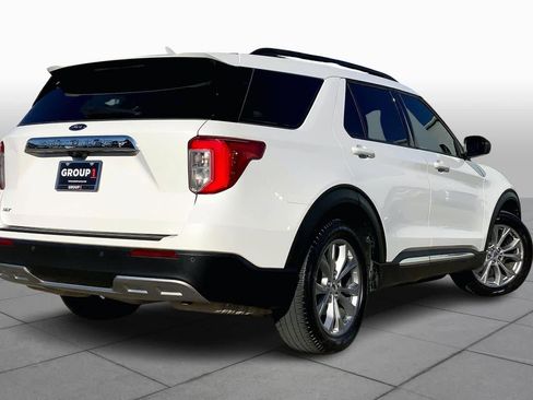 Used 2023 Ford Explorer XLT w/ Equipment Group 202A image 11