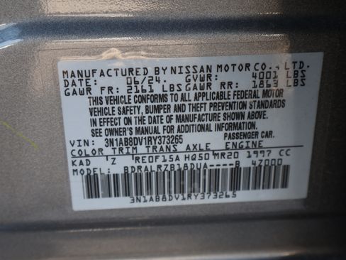 Used 2024 Nissan Sentra SR FWD image 38