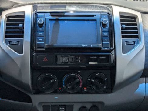 Used 2014 Toyota Tacoma PreRunner w/ TRD Sport Package RWD image 17