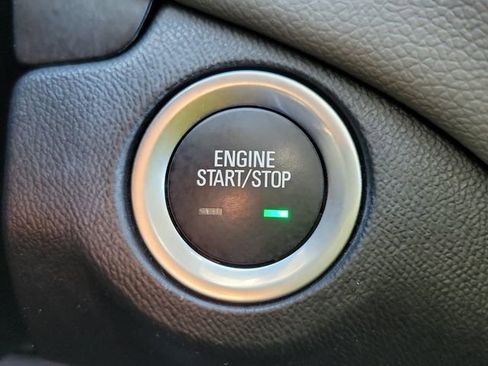 Certified 2022 Chevrolet Equinox LS w/ LS Convenience Package image 31