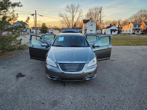 Used 2012 Chrysler 200 Limited image 20