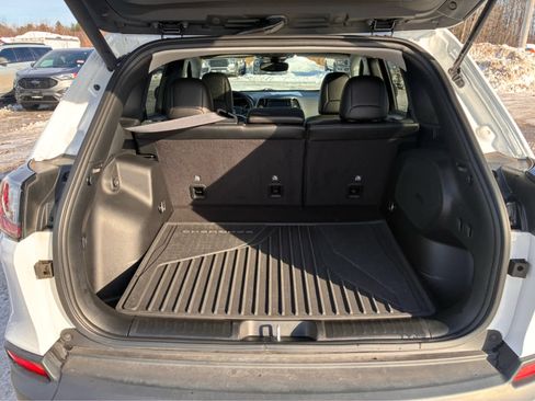 Used 2022 Jeep Cherokee Limited w/ Mopar Interior Package image 15