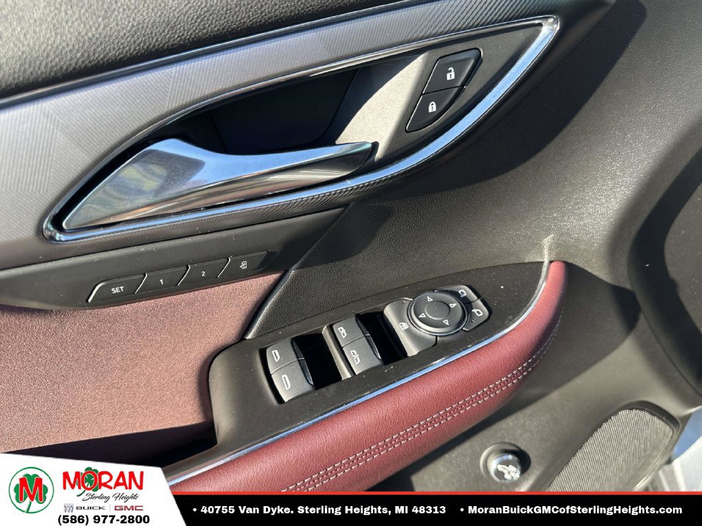 Certified 2024 Buick Envision Sport Touring AWD/4WD image 17