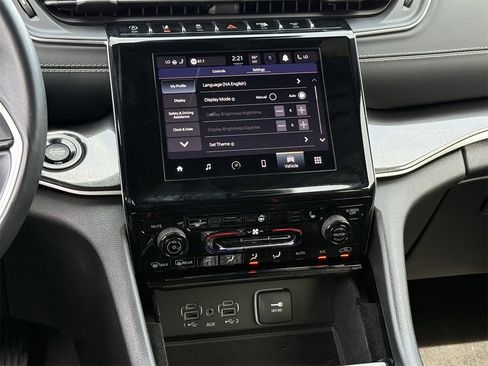 Used 2022 Jeep Grand Cherokee L Laredo image 15