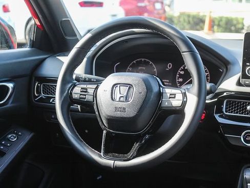 Used 2025 Honda Civic Sport image 19