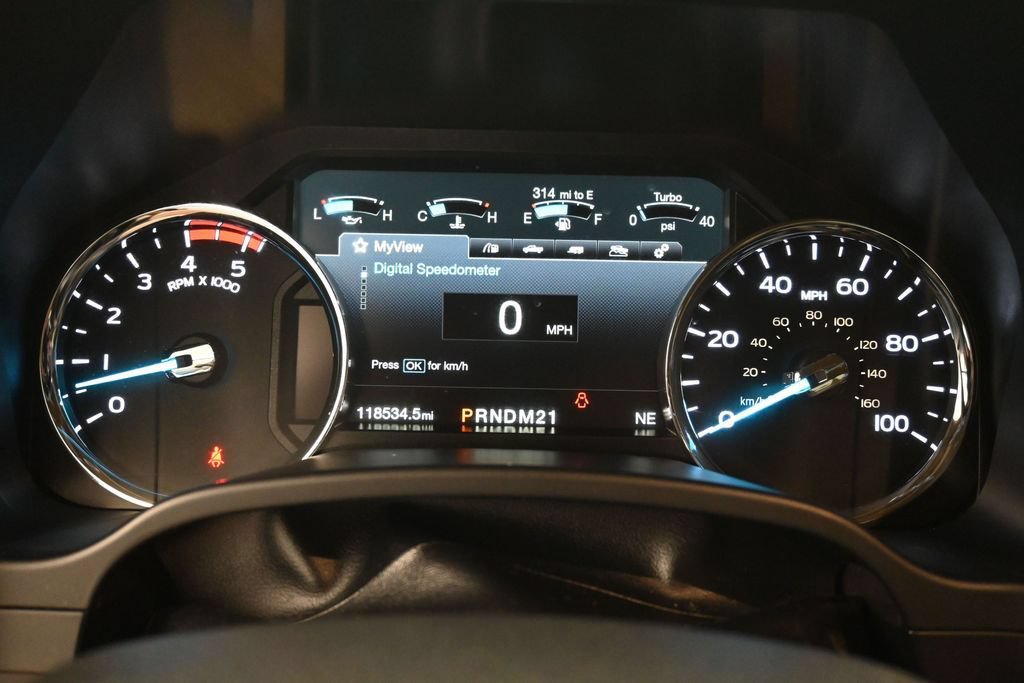 Used 2018 Ford F250 Lariat w/ Lariat Ultimate Package AWD/4WD image 12