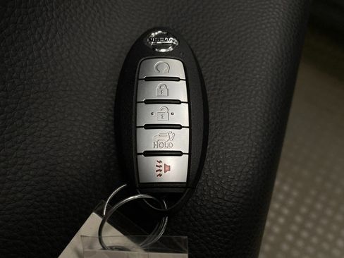 Certified 2025 Nissan Pathfinder SL AWD/4WD image 33