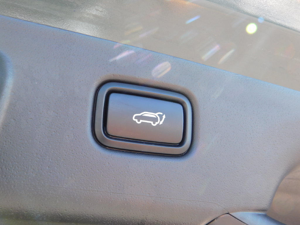 Used 2024 Kia Niro Wind w/ Wind Preserve Package FWD image 11