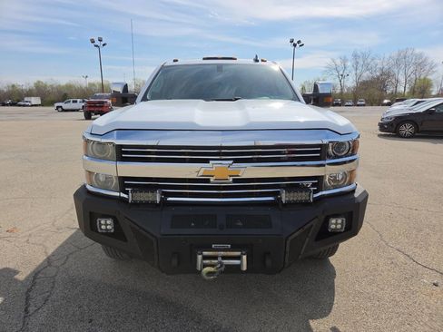 Used 2015 Chevrolet Silverado 3500 LTZ w/ Duramax Plus Package AWD/4WD image 10
