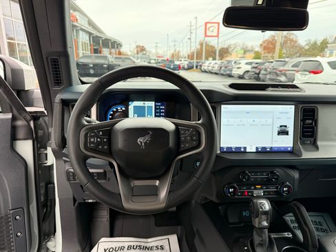 Used 2024 Ford Bronco Outer Banks image 66