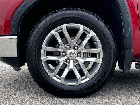 Used 2020 GMC Sierra 1500 SLT RWD image 35