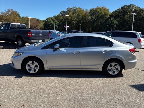 Used 2013 Honda Civic LX image 21