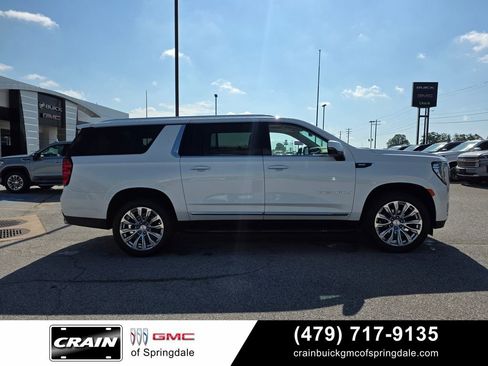 Used 2024 GMC Yukon XL Denali w/ Max Trailering Package AWD/4WD image 9