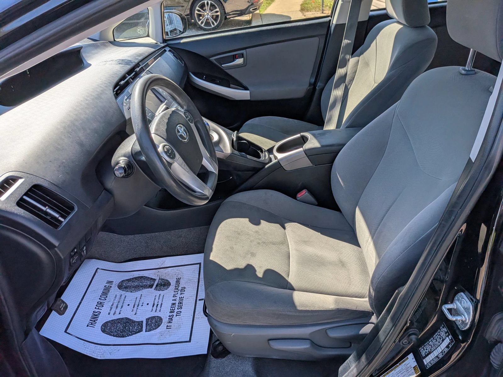 Used 2014 Toyota Prius Two FWD image 21