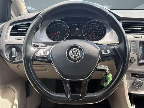 Used 2015 Volkswagen Golf S FWD image 11