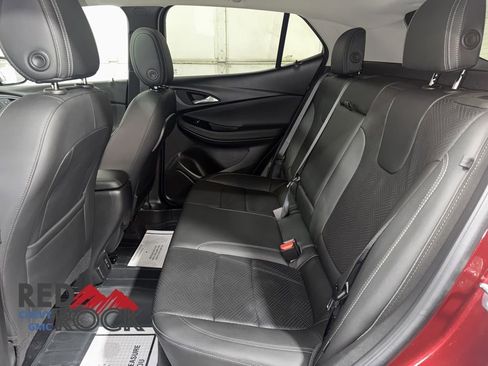 Used 2022 Buick Encore GX Essence w/ Experience Buick Package image 12