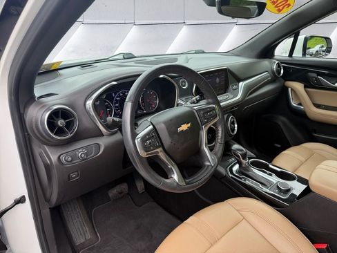 Used 2022 Chevrolet Blazer Premier w/ Enhanced Convenience Package AWD/4WD image 10