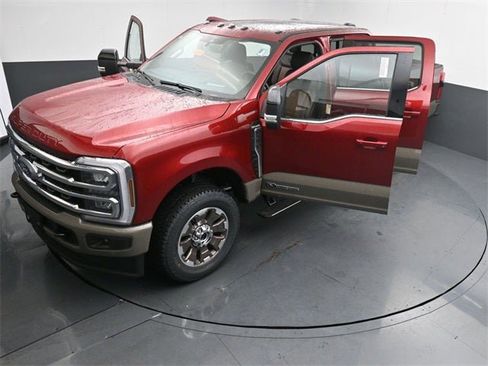 New 2026 Ford F350 King Ranch w/ FX4 Off-Road Package image 33