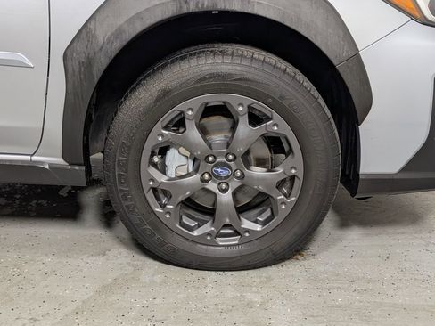 Used 2021 Subaru Crosstrek 2.5i Sport w/ Moonroof Package image 7