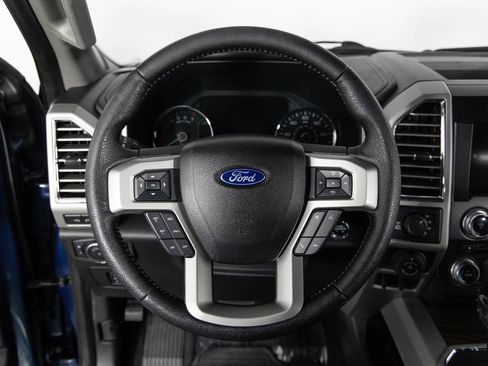 Used 2016 Ford F150 Lariat w/ Equipment Group 501A Mid image 30