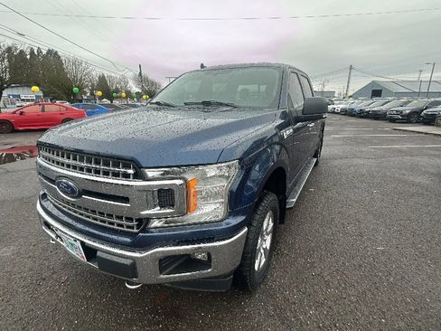 Used 2018 Ford F150 XLT w/ Equipment Group 302A Luxury AWD/4WD image 8