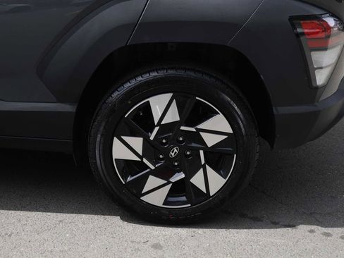 Used 2024 Hyundai Kona SEL AWD/4WD image 13