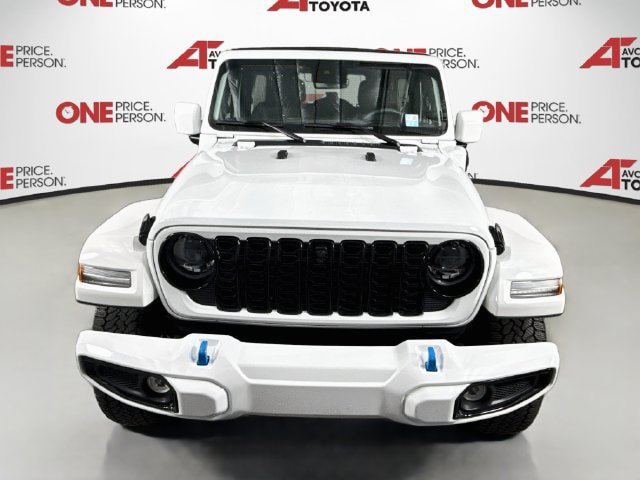 Used 2024 Jeep Wrangler High Altitude AWD/4WD image 2