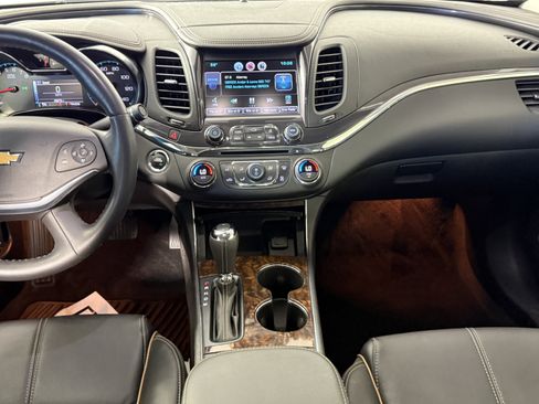Used 2015 Chevrolet Impala LTZ image 12
