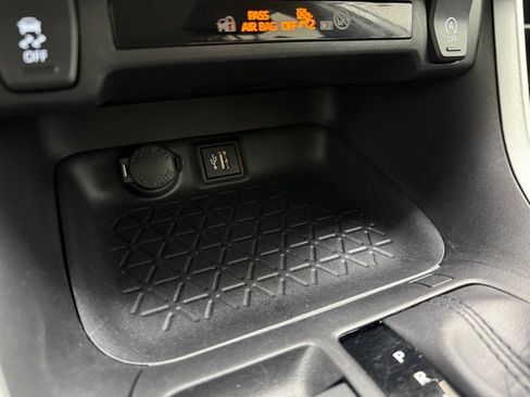 Used 2024 Toyota RAV4 XLE image 20