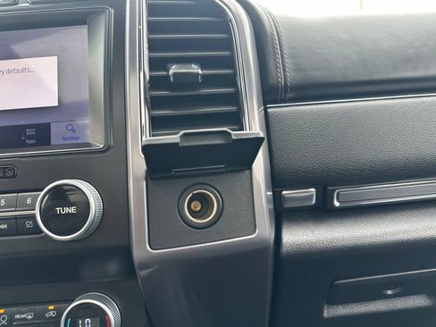 Used 2021 Ford Expedition Max Platinum AWD/4WD image 71