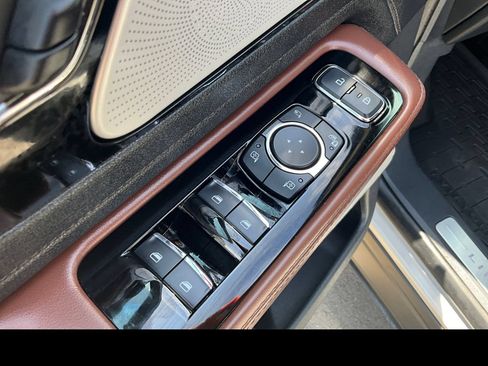 Used 2025 Lincoln Aviator Reserve w/ Equipment Group 201A AWD/4WD image 25