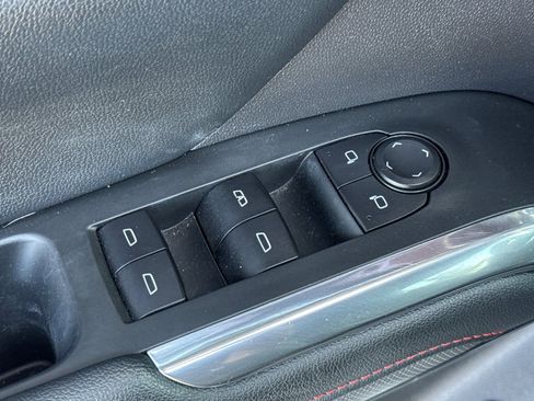 Used 2025 Chevrolet Traverse Z71 AWD/4WD image 13