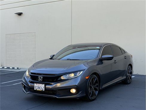 Used 2020 Honda Civic Sport image 3