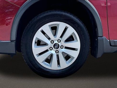Used 2018 Subaru Outback 2.5i Premium AWD/4WD image 8