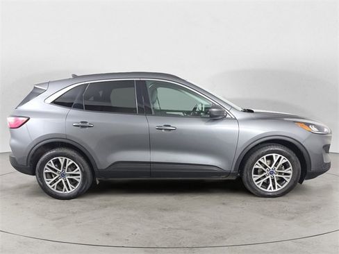 Certified 2022 Ford Escape SEL w/ Technology Package image 6
