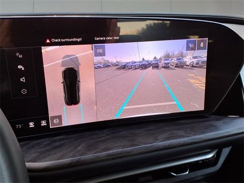 Used 2025 Audi Q5 Premium w/ Convenience Package image 15