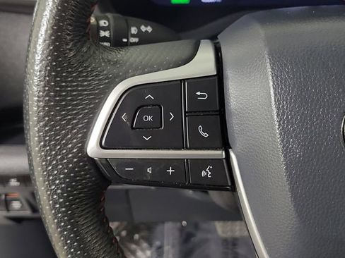 Used 2025 Toyota Sienna XSE w/ XSE Premium Package FWD image 26