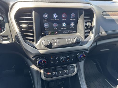 Used 2021 GMC Acadia Denali w/ Denali Ultimate Package AWD/4WD image 25
