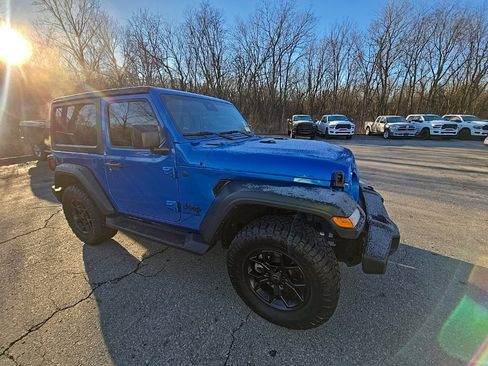 Used 2024 Jeep Wrangler Sport S image 10
