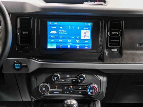 Used 2023 Ford Bronco Big Bend image 14