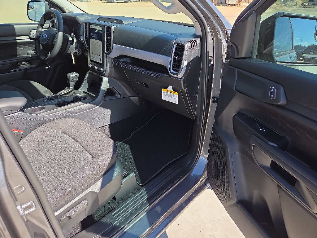 New 2026 Ford Ranger XL w/ Trailer Tow Package RWD image 12