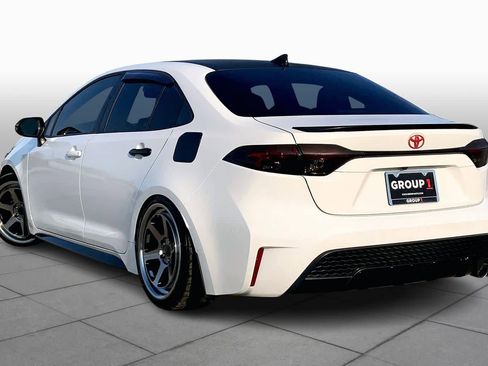 Used 2020 Toyota Corolla SE image 12