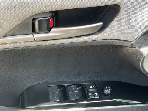 Used 2026 Toyota Camry LE FWD image 22