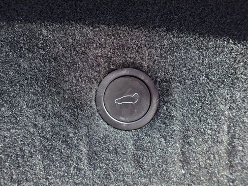 Used 2023 Tesla Model S Plaid image 24